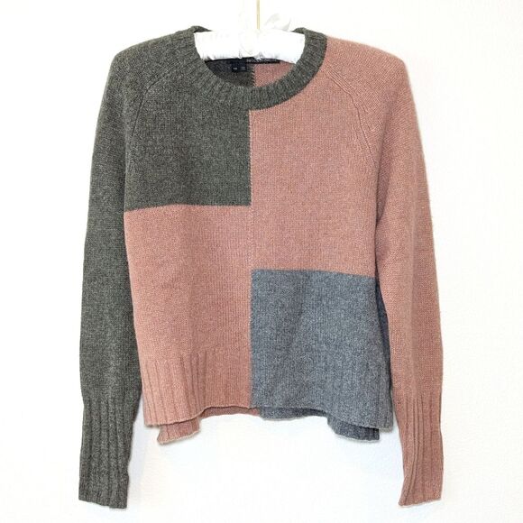 360 Cashmere Hailey 100% Cashmere Crew Sweater - Picture 6 of 14